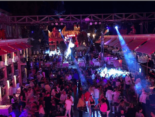 Çeşme'de eğlencenin yeni merkezi Cahide Alaçatı! 10