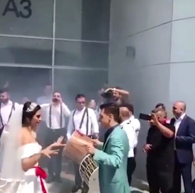 Büyük düğüne saatler kaldı! 2