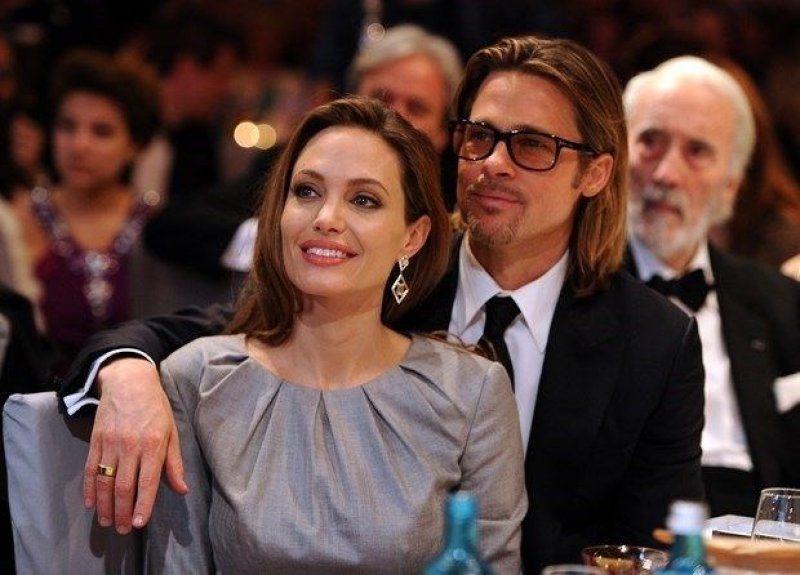 Brad Pitt ve Angelina Jolie'nin boşanma süreci yılan hikayesine döndü! 7