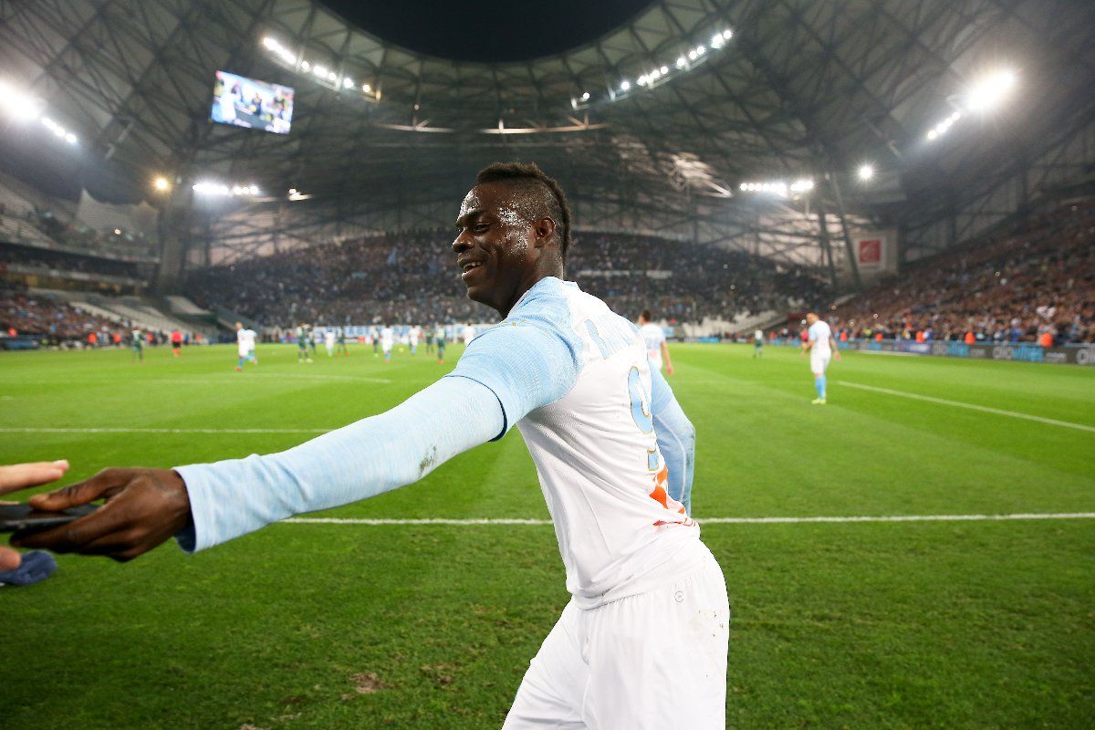 Serbest futbolcu statüsündeki yıldızlar! 48