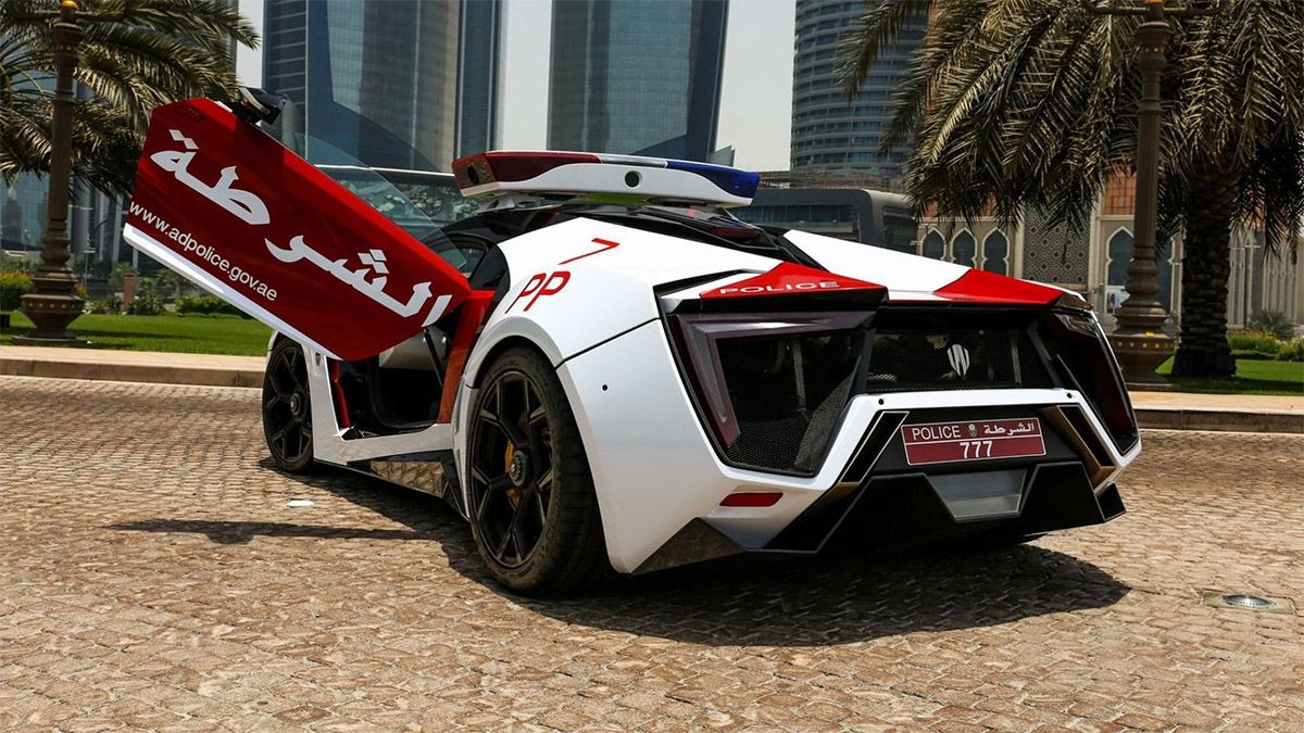 İşte Abu Dabi polisinin yeni aracı... 6