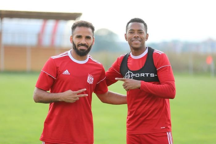 Beşiktaş, Douglas transferini bitirdi! 1