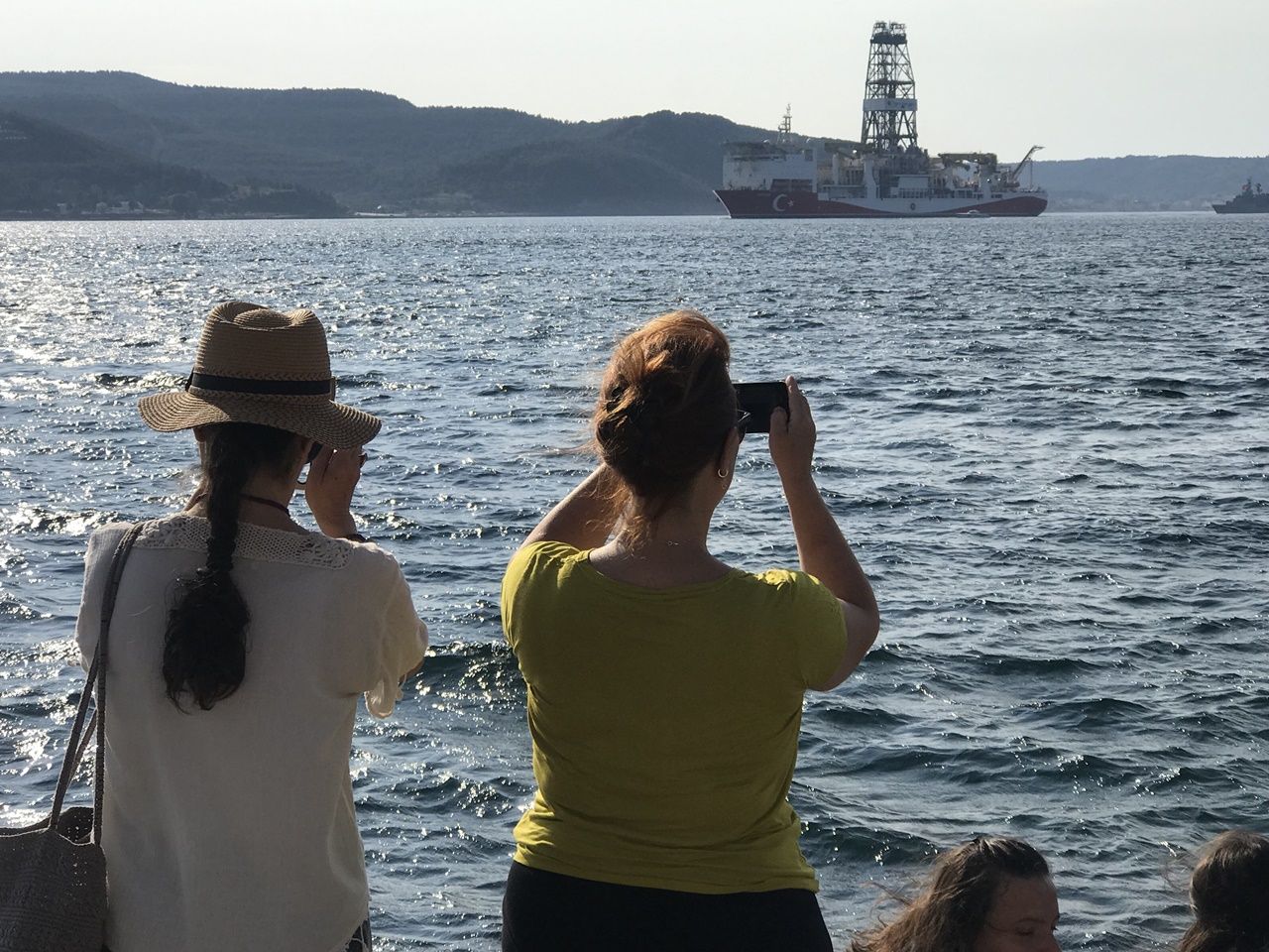 Milli gemi Yavuz, Çanakkale semalarında... 5