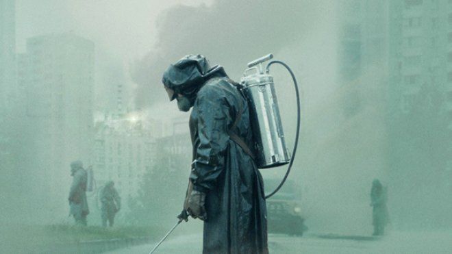 Chernobyl dizisini izleyen eczaneye koşuyor! 4