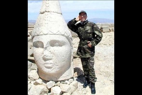 Ünlülerin askerlik fotoğrafları! 17
