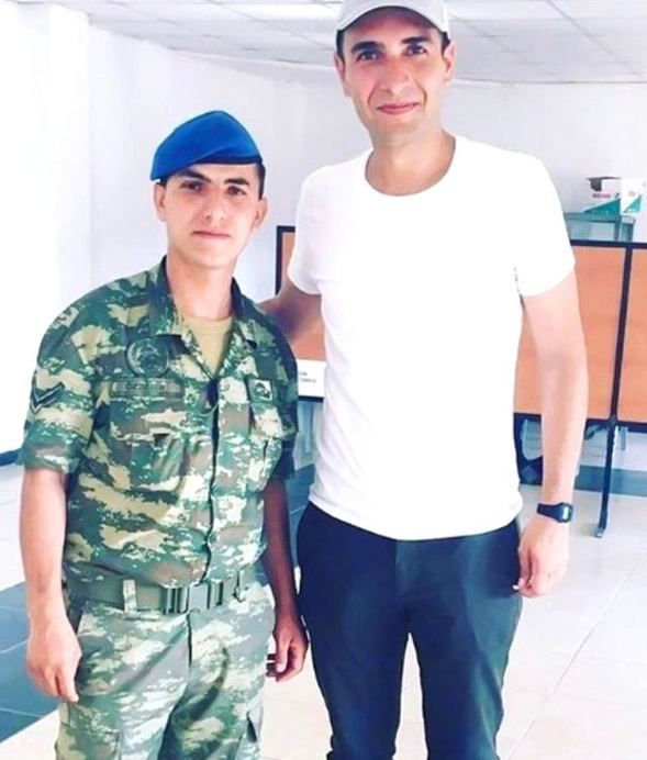 Ünlülerin askerlik fotoğrafları! 7