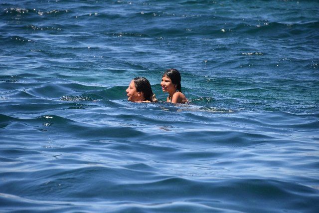 Işın Karaca tatil sezonunu açtı... 3