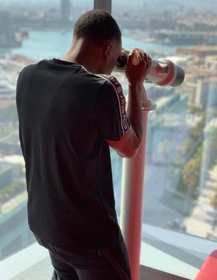Rodrigues'e Fenerbahçe formasını giydirdiler! 8