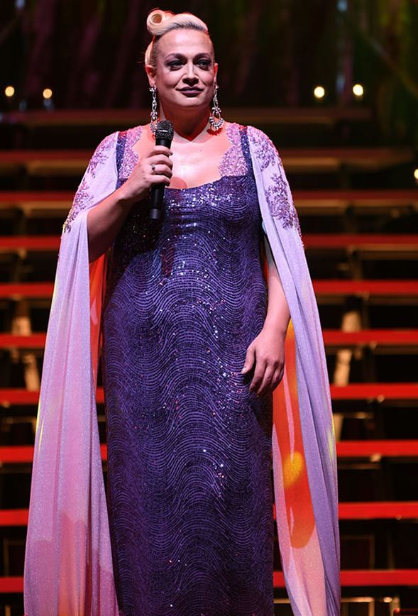Ayta Sözeri: Jennifer Lopez gibiyim! 1