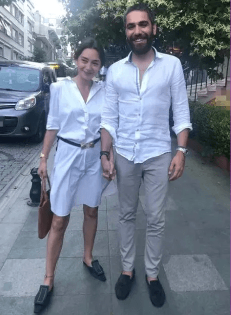 Neslihan Atagül ile Kadir Doğulu evliliklerinin 3. yıl dönümünü kutladı! 7