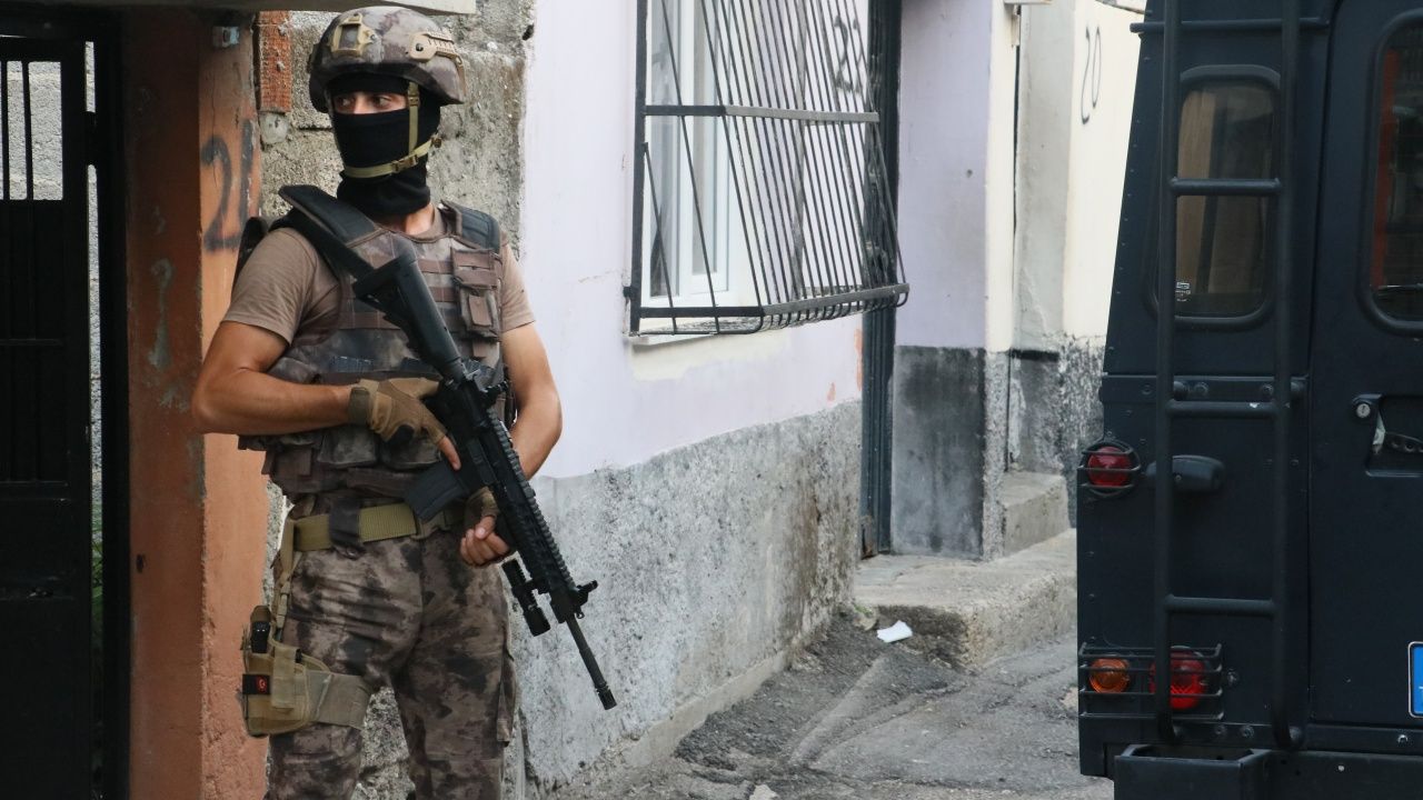Özel Harekat ekipleri harekete geçti! 9