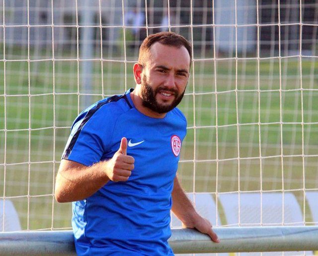 O isimler hala takım bulamadı! 16