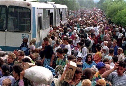 Srebrenitsa Katliamı'nın üzerinden tam 24 yıl geçti! 9