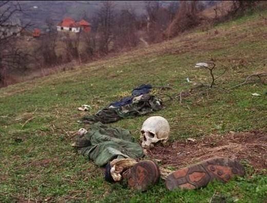 Srebrenitsa Katliamı'nın üzerinden tam 24 yıl geçti! 10
