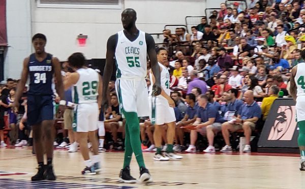 NBA'in yeni devi Tacko Fall! 1