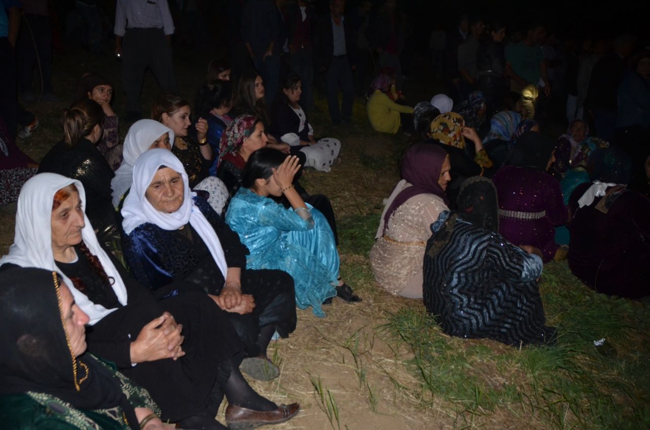 Tüm köy halkı kayıp 3 çocuk için sabahlıyor! 5
