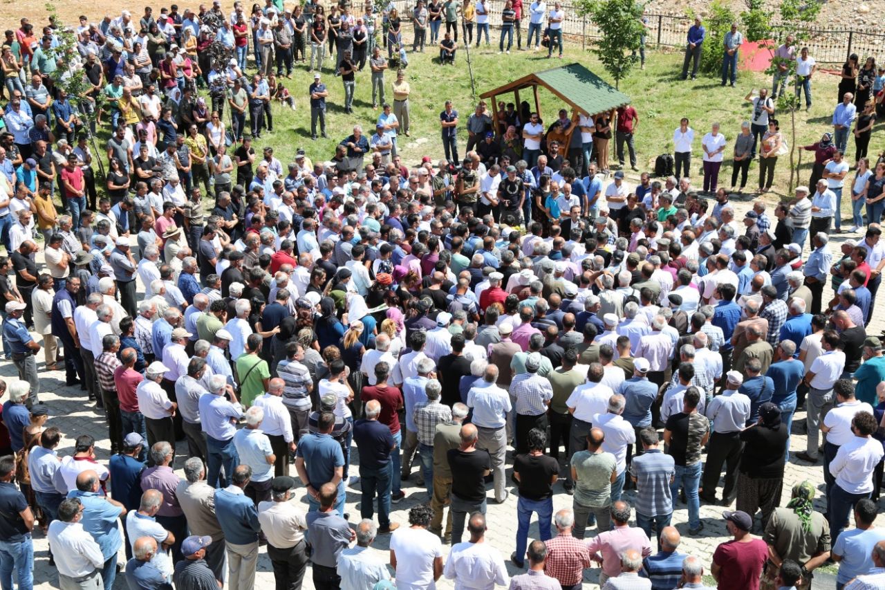 Ayaz ve Nupelda gözyaşları ile uğurlandı! 14