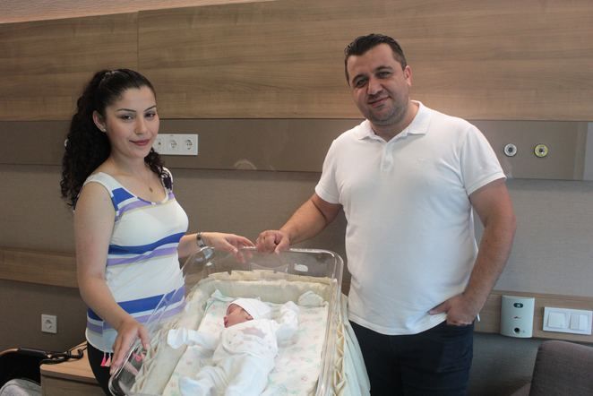 Bebeğinin ağzını gören anne şoke oldu! 4