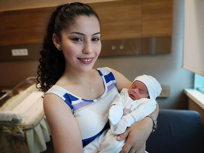 Bebeğinin ağzını gören anne şoke oldu! 1