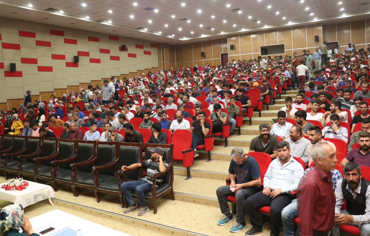 Dünya devine işçi alımları başladı! 1
