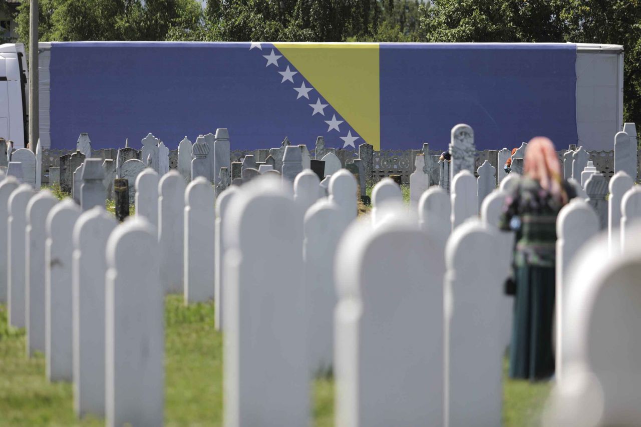 Bosna'da bu acı 27 yıldır daha dün gibi taze... 11