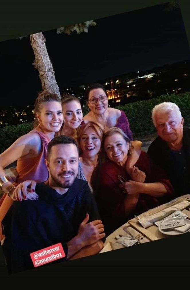 Aslı Enver'in mutlu günü! 1