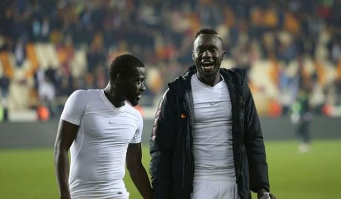 Galatasaray'da 4 ismin bileti kesildi! 11