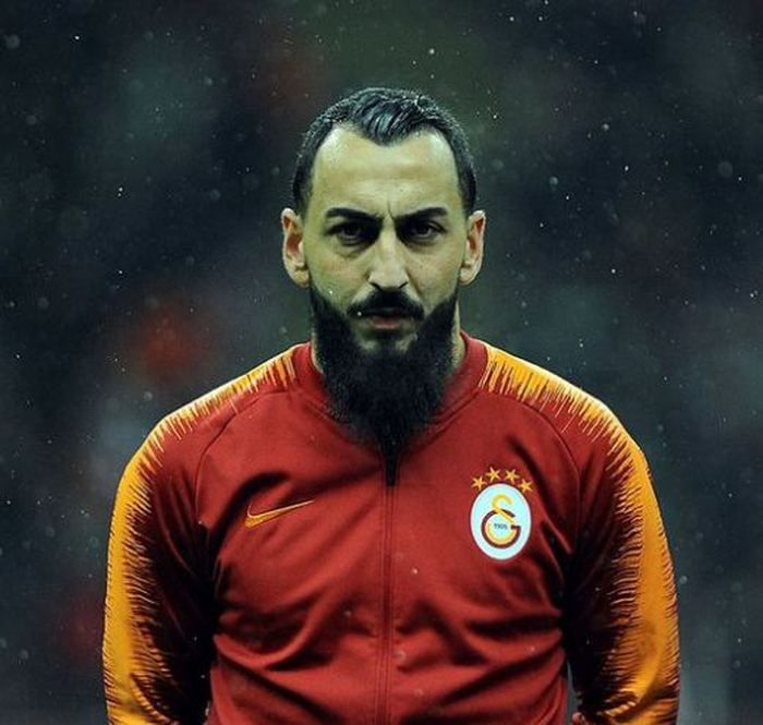 Galatasaray'da 4 ismin bileti kesildi! 12
