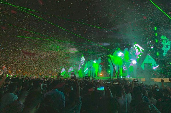 Mekke'nin yanı başında müzik festivali! 6