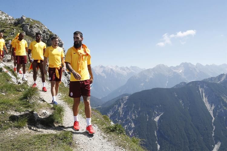 Antrenmana Fatih Terim damga vurdu! 21