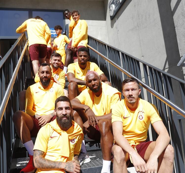 Antrenmana Fatih Terim damga vurdu! 24