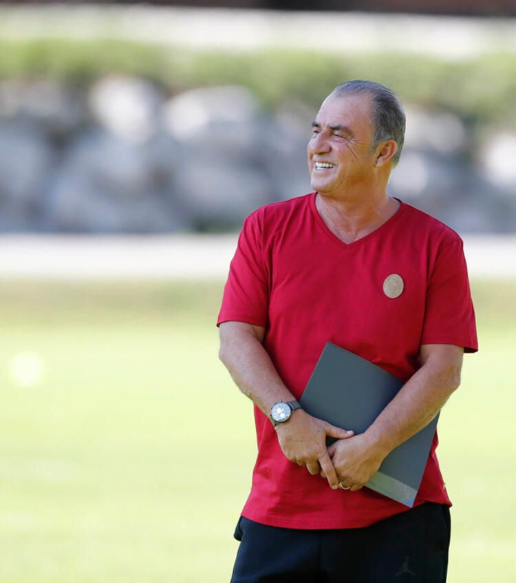 Antrenmana Fatih Terim damga vurdu! 32