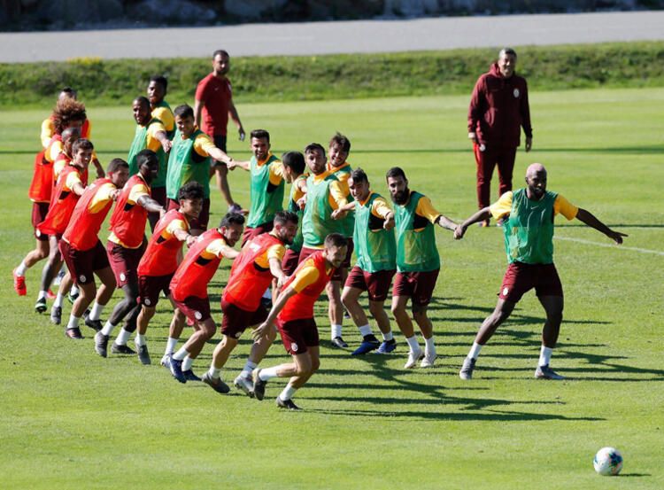 Antrenmana Fatih Terim damga vurdu! 33
