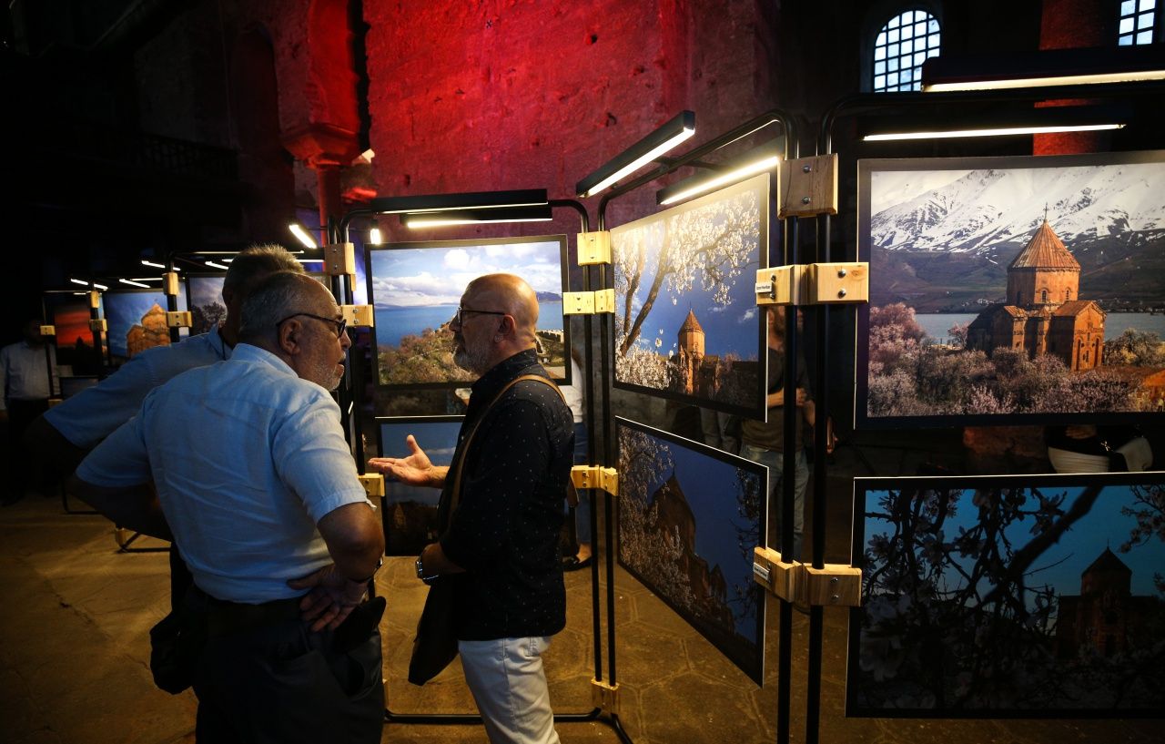 Akdamar Kutsal Haç Kilisesi Fotoğraf Sergisi Erdoğan'ın mesajıyla açıldı! 7