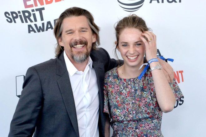 Stranger Things'in Robin'i, tarzıyla damga vurdu! 7