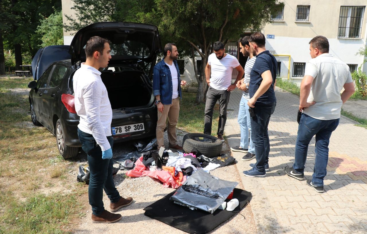 Düzeneği sütyene kurdular! 7