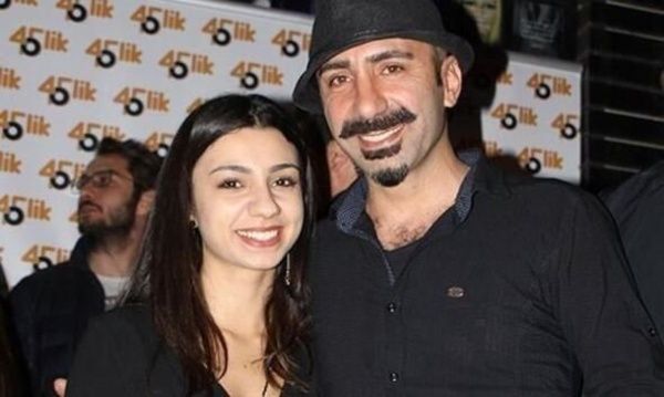Ünlü oyuncu: Otel odamı yaktı, beni bıçakladı! 1