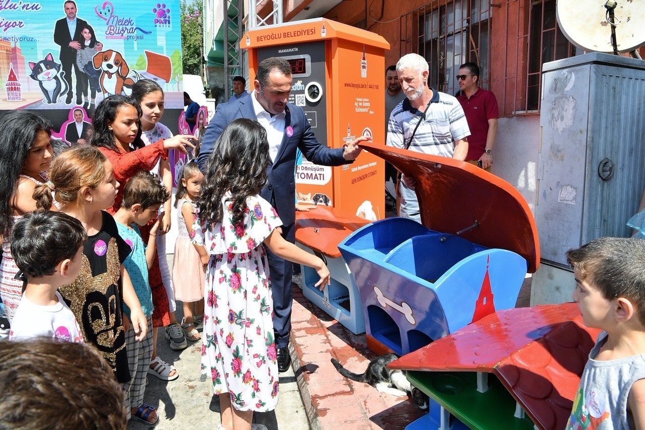 Beyoğlu Belediyesi'nden örnek proje... 11