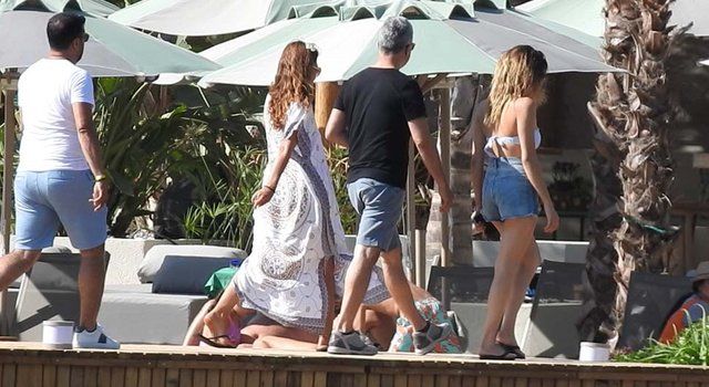 Boşandılar ama hala tatildeler! 5