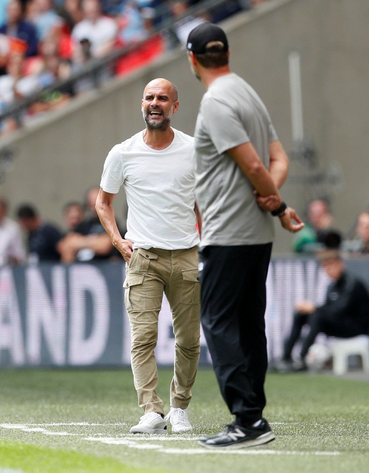 Pep Guardiola bu hareketiyle tarihe geçti! 11