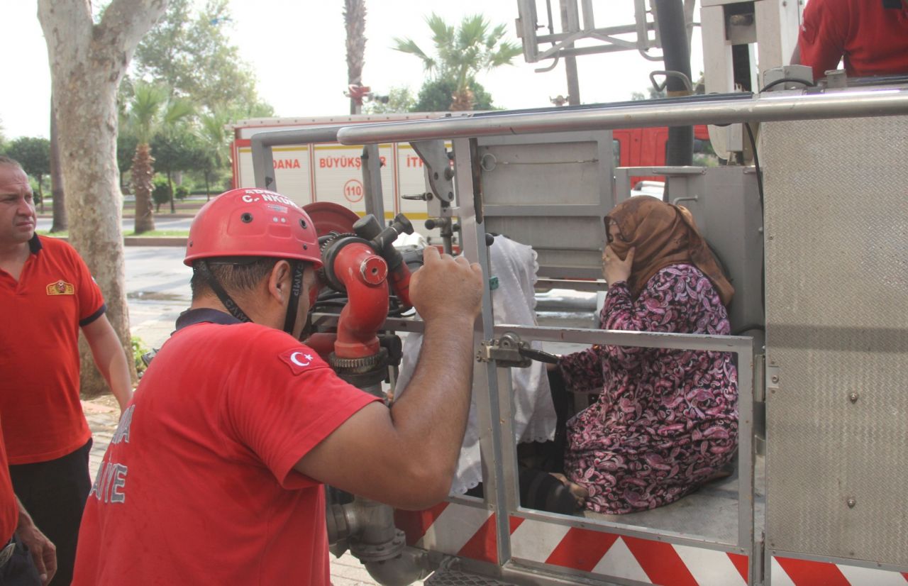 Adana'da mahalleli feci manzaraya bakamadı! 6