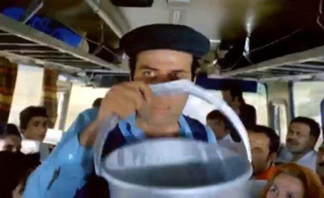Yeşilçam filmlerinde gözden kaçan hatalar! 3