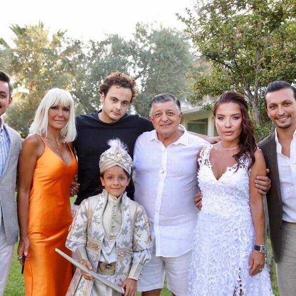 Yılmaz Vural'dan Junior Yılmaz'a ilginç sünnet düğünü! 5