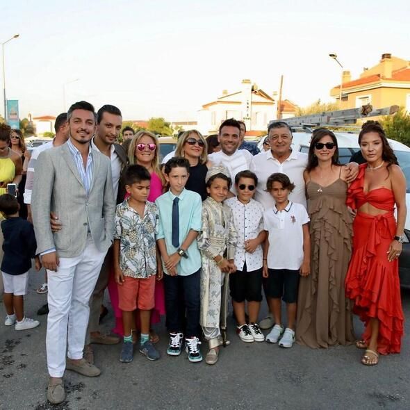 Yılmaz Vural'dan Junior Yılmaz'a ilginç sünnet düğünü! 6