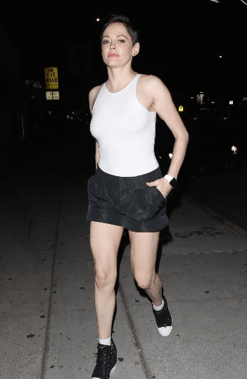 O gece Rihanna'yı derinden sarstı! 15