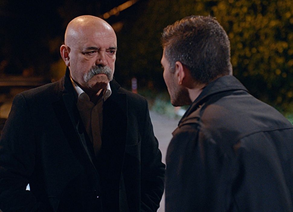 Çukur'un ünlü oyuncusu muhabirleri tehdit etti! 6