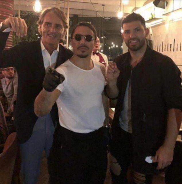 Roberto Mancini Nusret'in mekanına gitti! 4