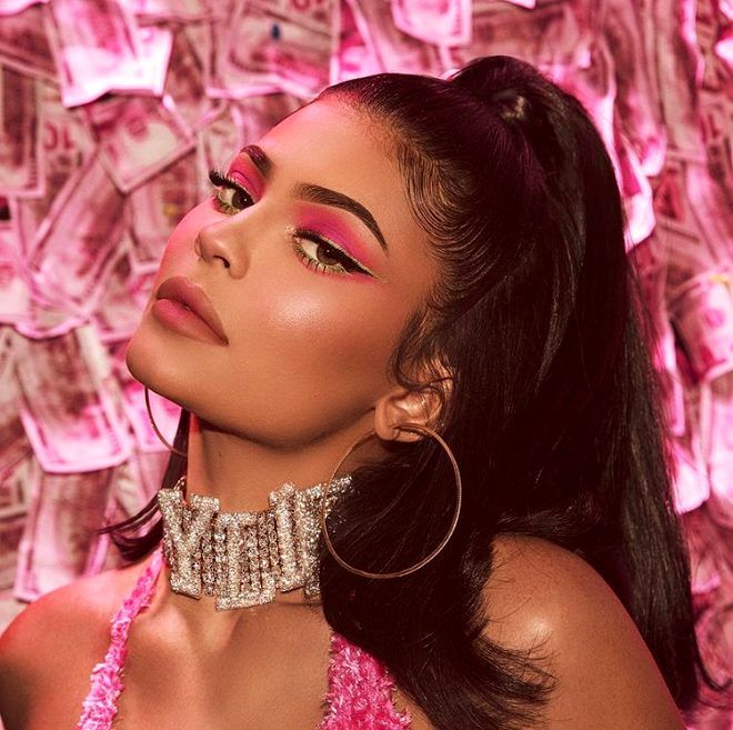 Kylie Jenner'a servet değerinde doğum günü hediyesi! 4