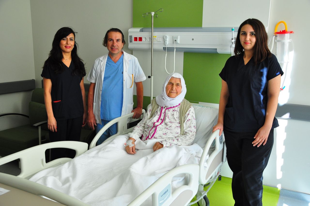 Karnından çıktı: Tam 12 kilo! 3