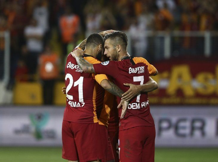 Galatasaray'a Şampiyonlar Ligi'nden dev gelir! 8